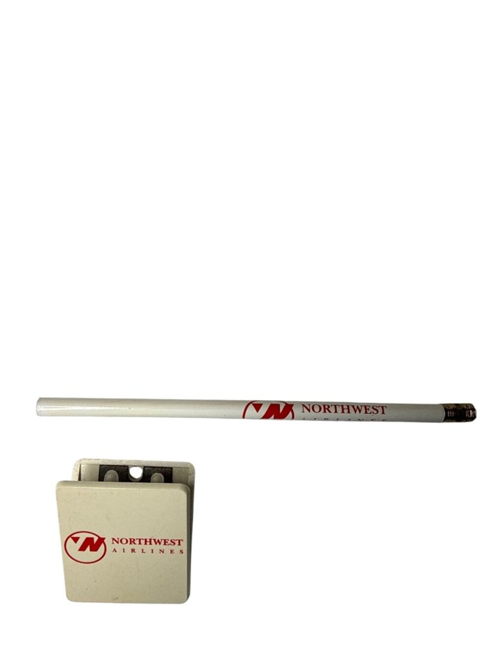 Vintage Northwest Airlines Pencil Magnetic Clip Souvenir Set Office Supplies
